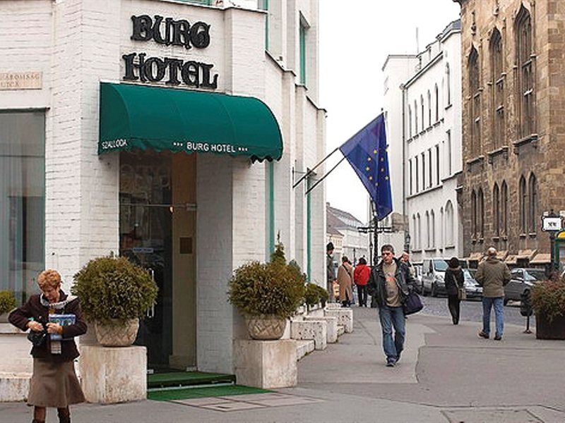 بودابست Burg Hotel المظهر الخارجي الصورة